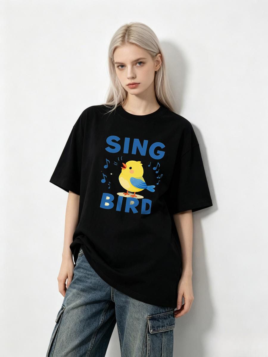Urban Ethnic Fashion - T-Shirt Autunnali Verdi: Scelta Tessile Sostenibile,