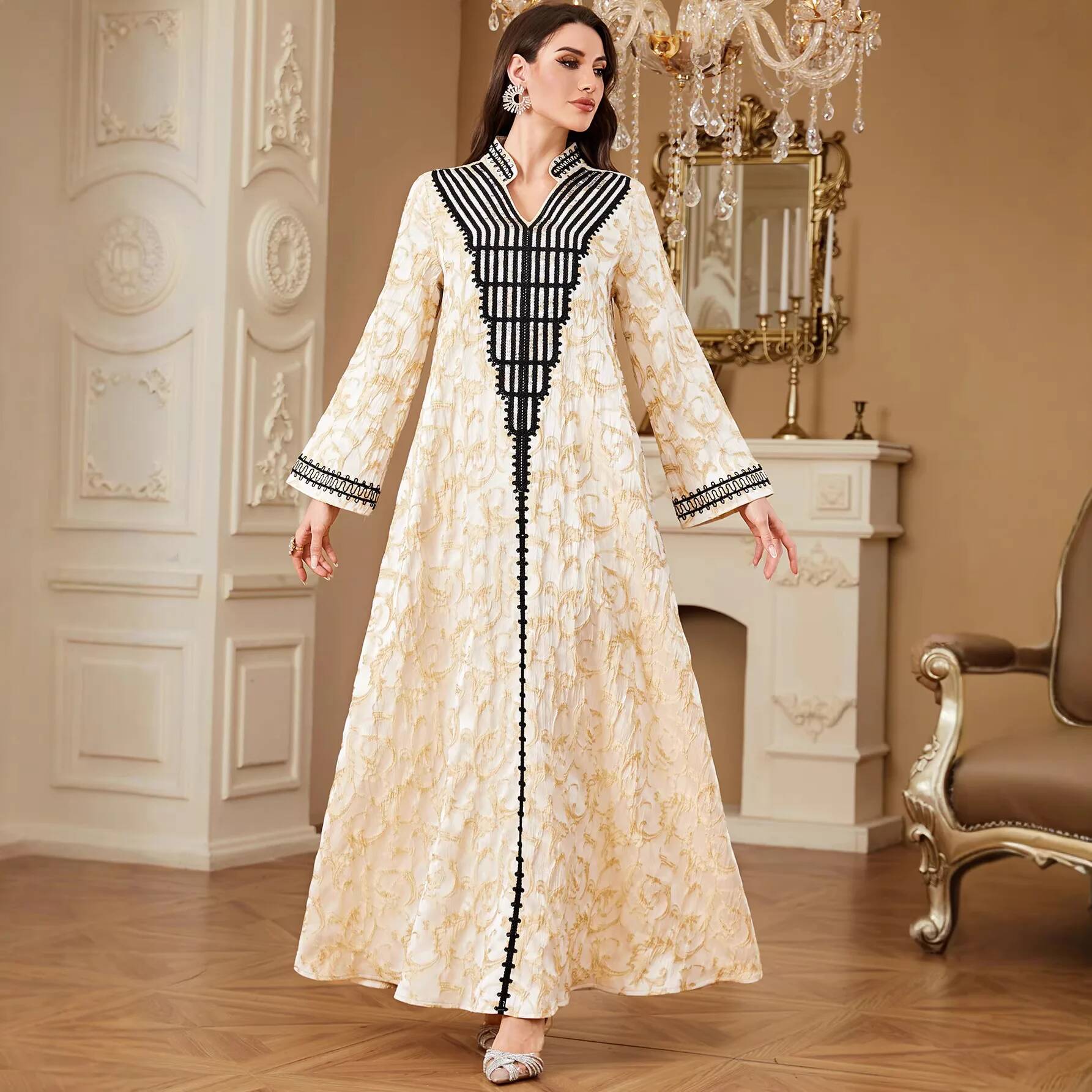 Urban Ethnic Fashion - Abito Etnico con Scollo a V