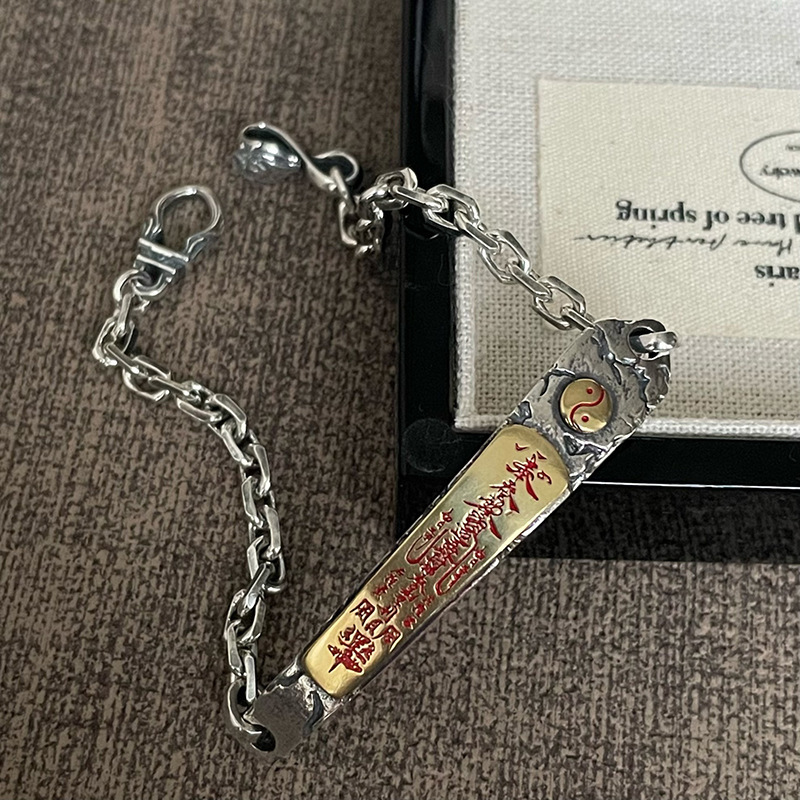 Nuovo Bracciale Portafortuna W - Ethnic Chic Fashion recensione e prezzo